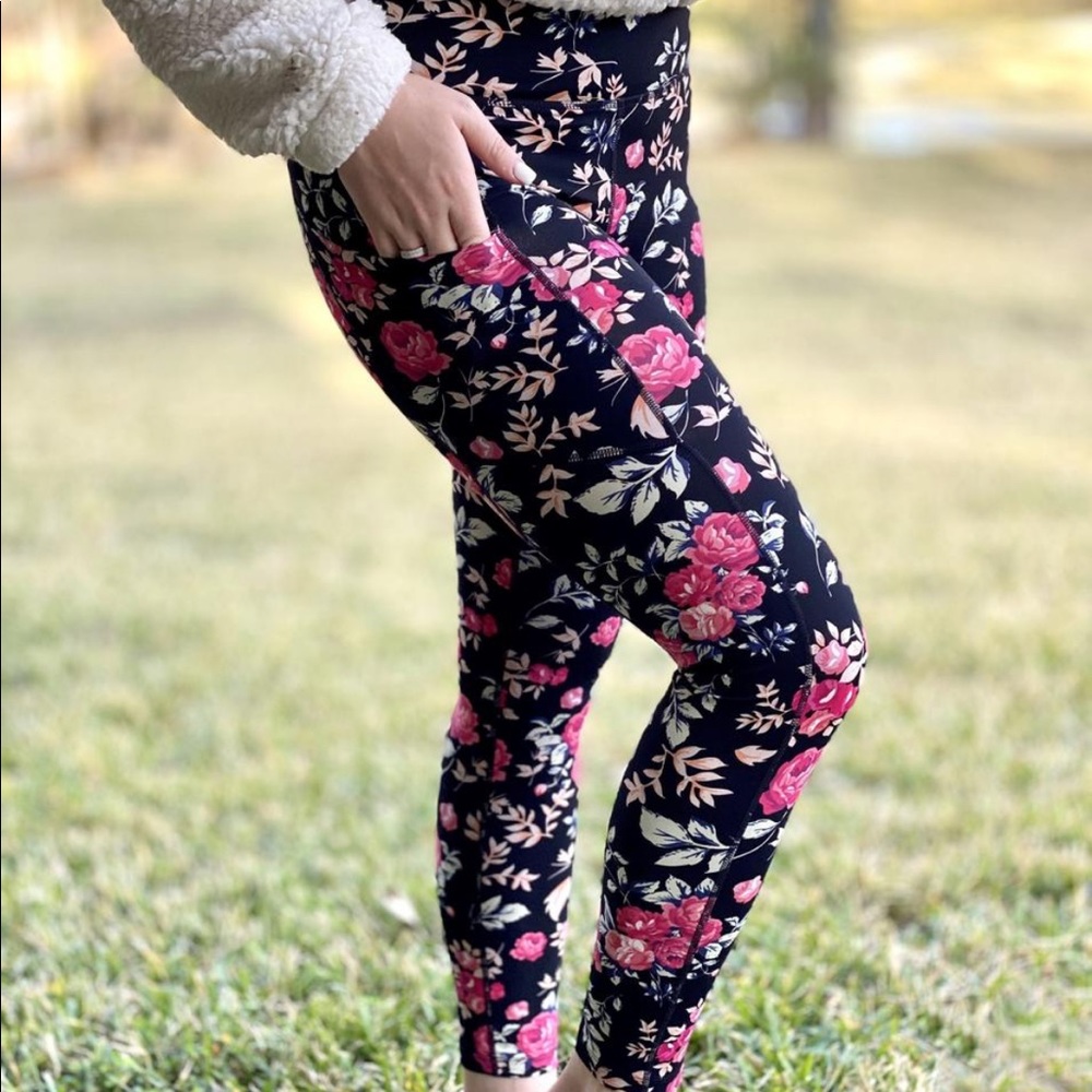 Eluminary work out pants